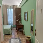 Bed & Breakfast Domvs Tva