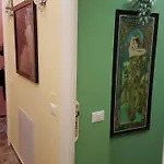 Domvs Tva Bed & Breakfast