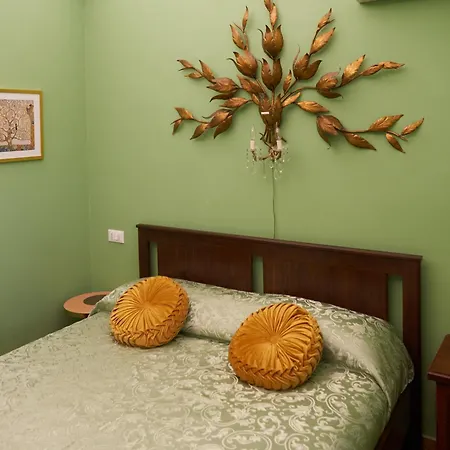 Bed & Breakfast Domvs Tva *