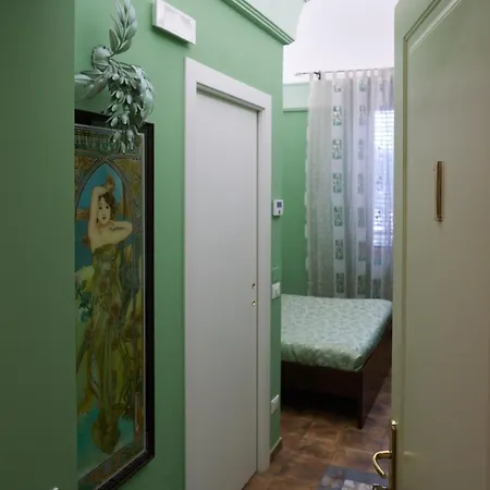 Domvs Tva Bed & Breakfast