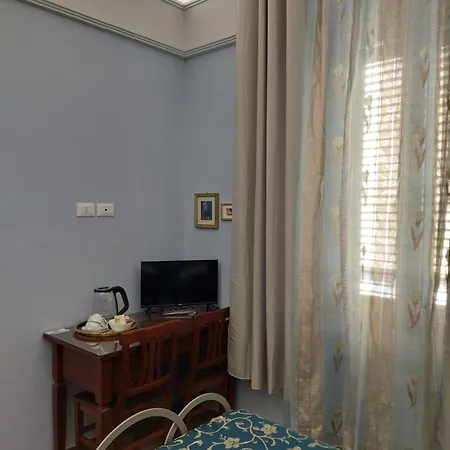 Domvs Tva Bed & Breakfast 3*