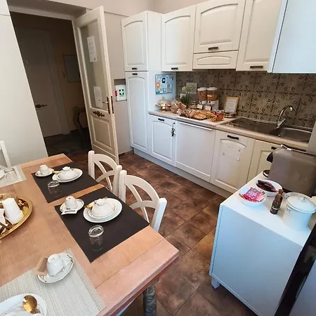 Bed & Breakfast Domvs Tva 3*