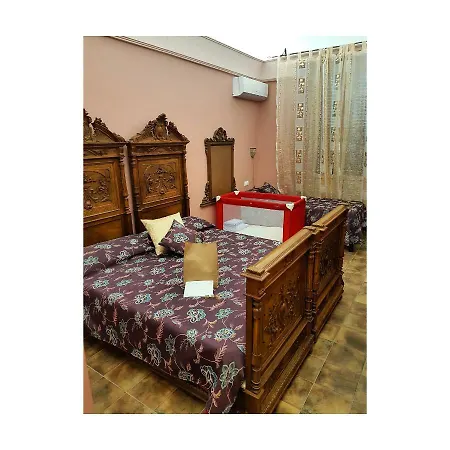 Bed & Breakfast Domvs Tva *